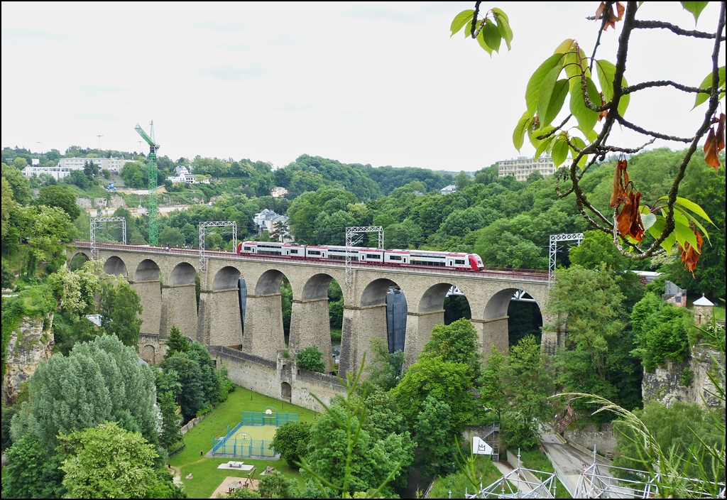 . Z 2200 unit is running on the Pulvermhle viaduct in Luxembourg City on June 14th, 2013.