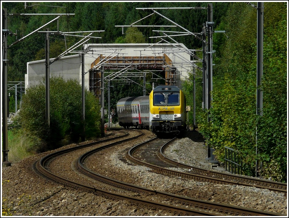 3008 is running on the sinuous track between Salmchteau and Gouvy on its way from Liers to Luxembourg City on September 6th, 2009.
