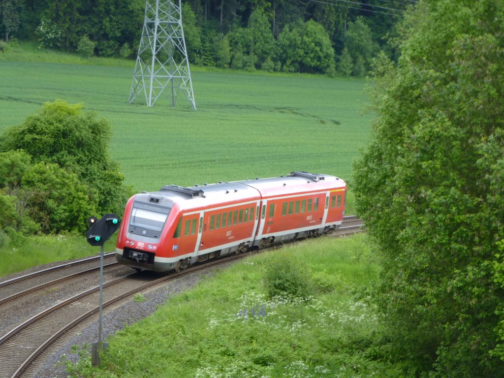 612 971 is driving between Oberkotzau and Hof, June 9th 2013.