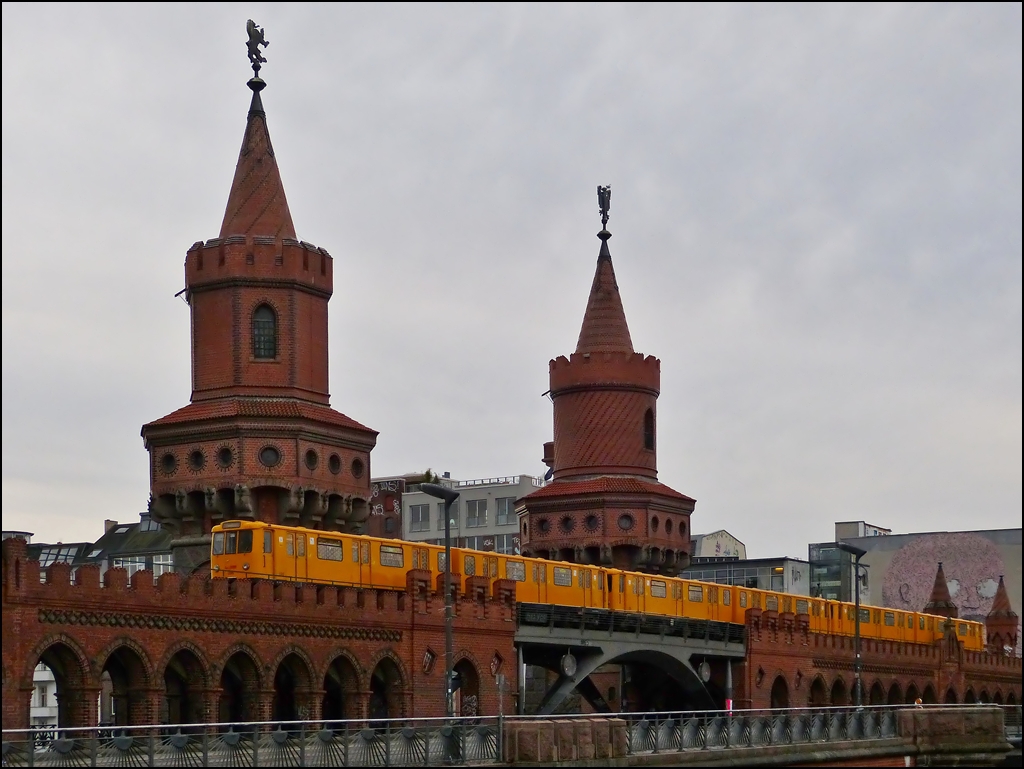 A metro train of the U 1 is running over the Oberbaumbrcke just before arriving into the station Warschauer Strae in Berlin on December 25th, 2012.