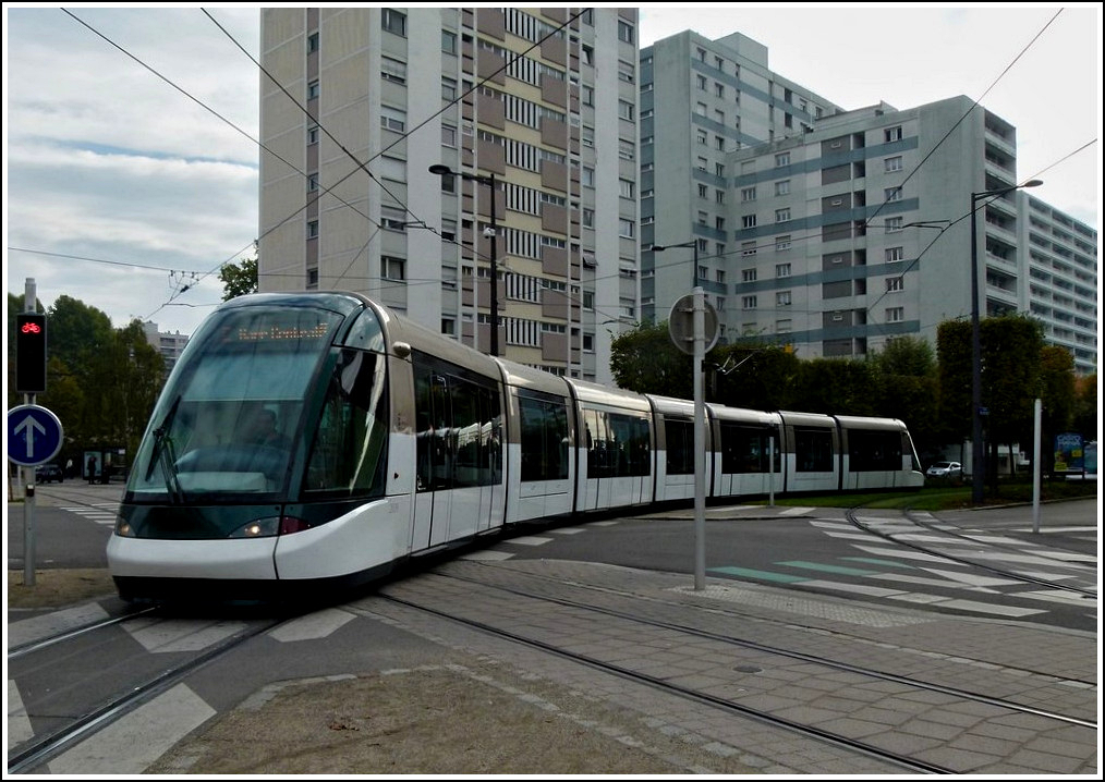 An Eurotram is arriving at the stop Observatoire in Strasbourg on October 29th, 2011.