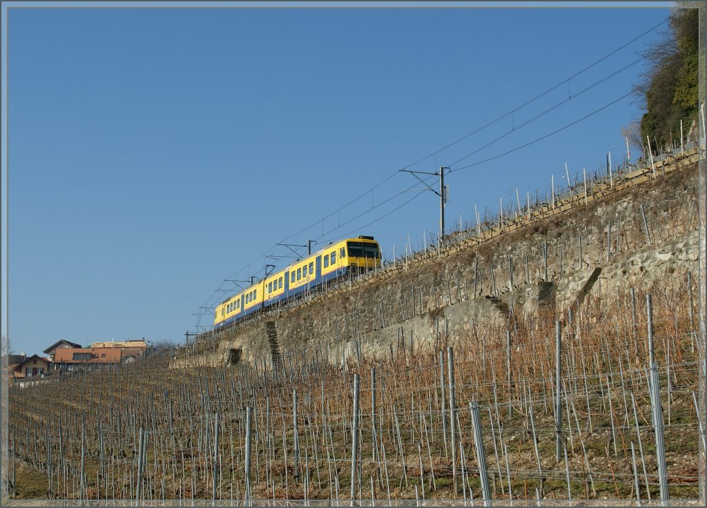 Between the Heaven and the Earth: Trains des Vignes.
24.01.2011