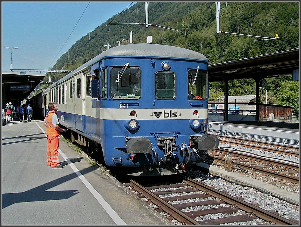 BLS control car photographed at Interlaken Ost on August 6th, 2007.