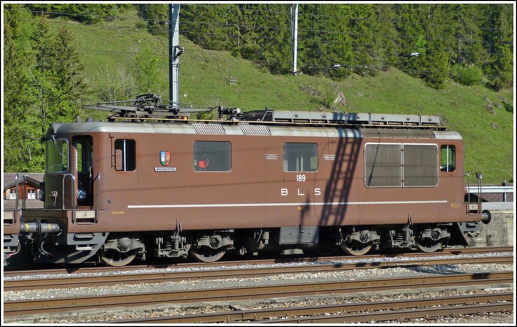 BLS Re 4/4 189 pictured in Kandersteg on May 25th, 2012.