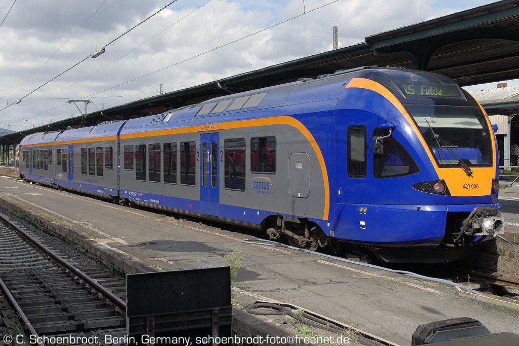  Cantus  EMU 427006 at Kassel Hauptbahnhof.
24. August 2010