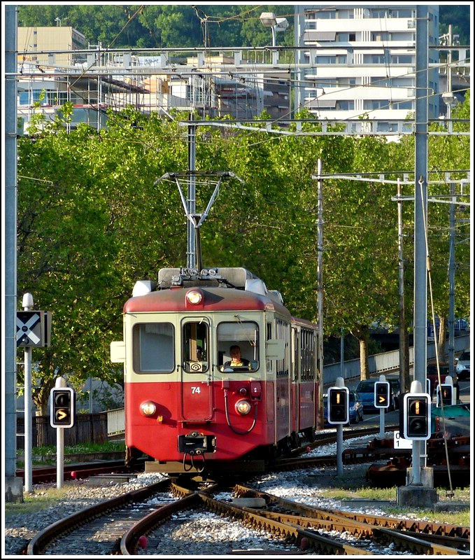 CEV BDeh 2/4 N 74 is arriving in Vevey on May 25th, 2012.