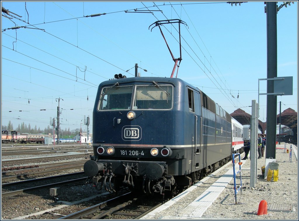 DB 181 206-4 with a EC from Paris in Strasbourg. 
10.04.2007