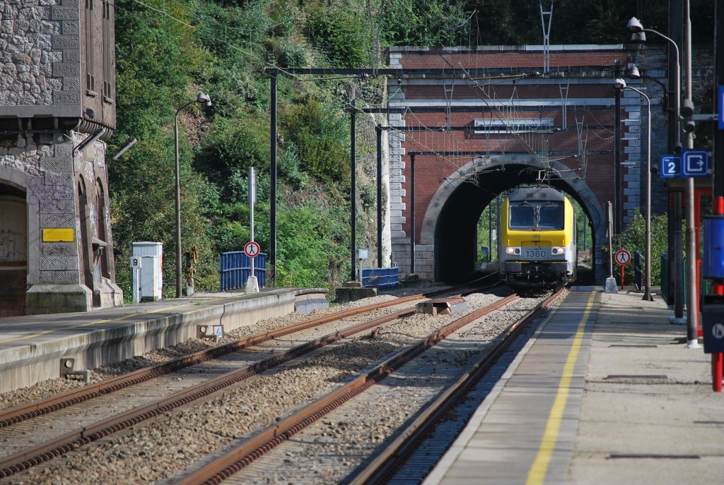 IC A Eupen-Ostend through Trooz tunnel in September 2010.