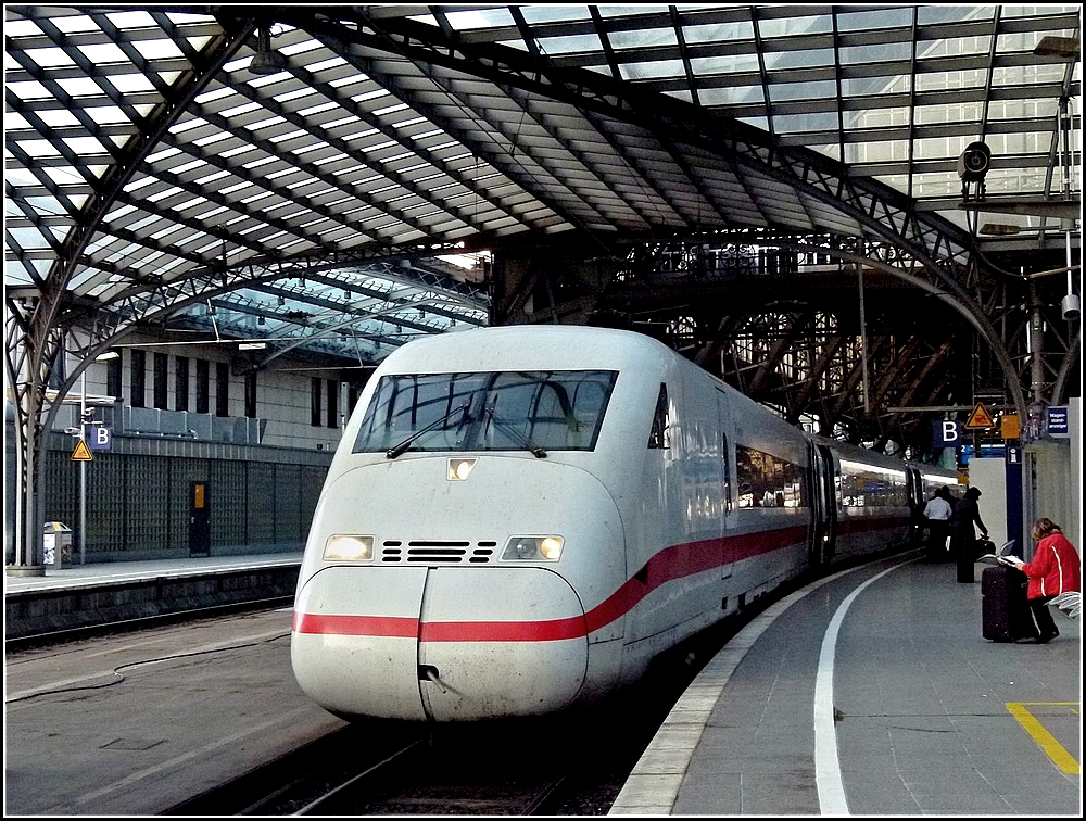 ICE 2 is waiting for passengers at the main station of Cologne on November 20th, 2010.