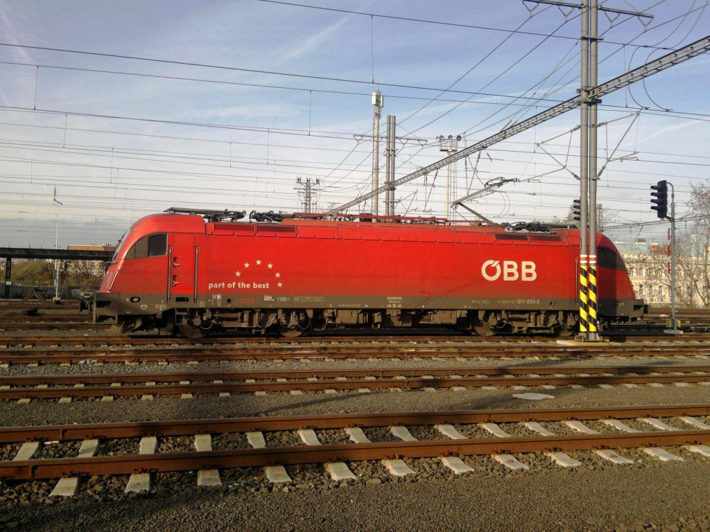 BB 1216 235 on the 26th of December, 2011 on the Railway station Praha Central Station.