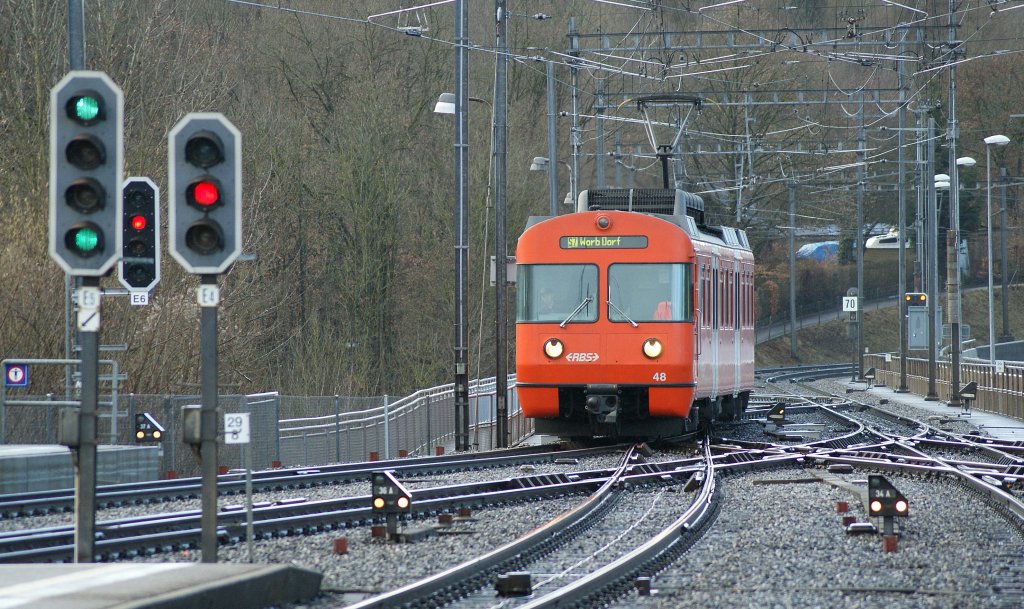 RBS Local train to Worb is arriving in Worblaufen. 
26.02.2010 