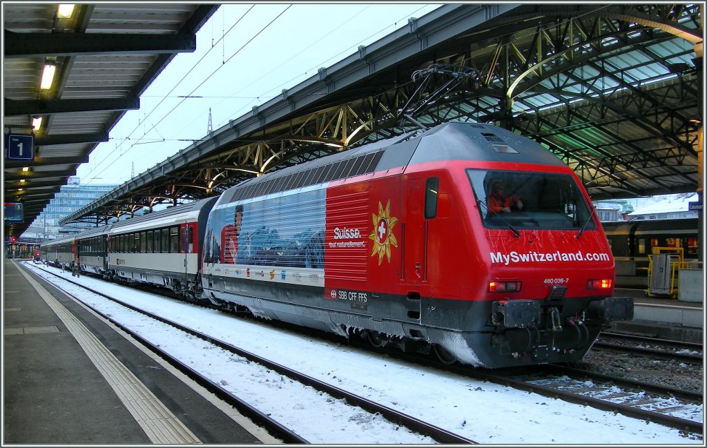 Re 460 036-7 in Lausanne. 
18.12.2010