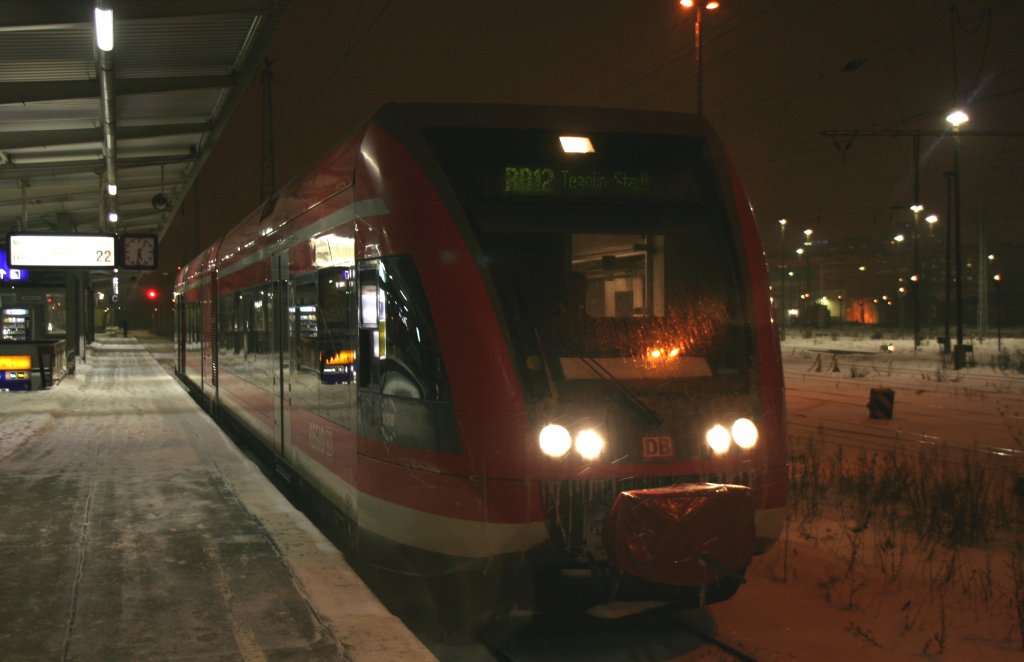 Regional train toward Templin with DB 646/946 001 on 9.1.2010 at Berlin-Lichtenberg.