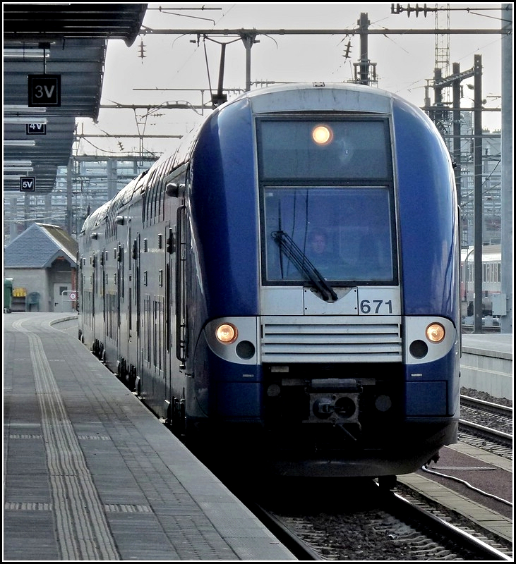SNCF unit 671 is arriving at the station of Luxembourg City on February 8th, 2011.