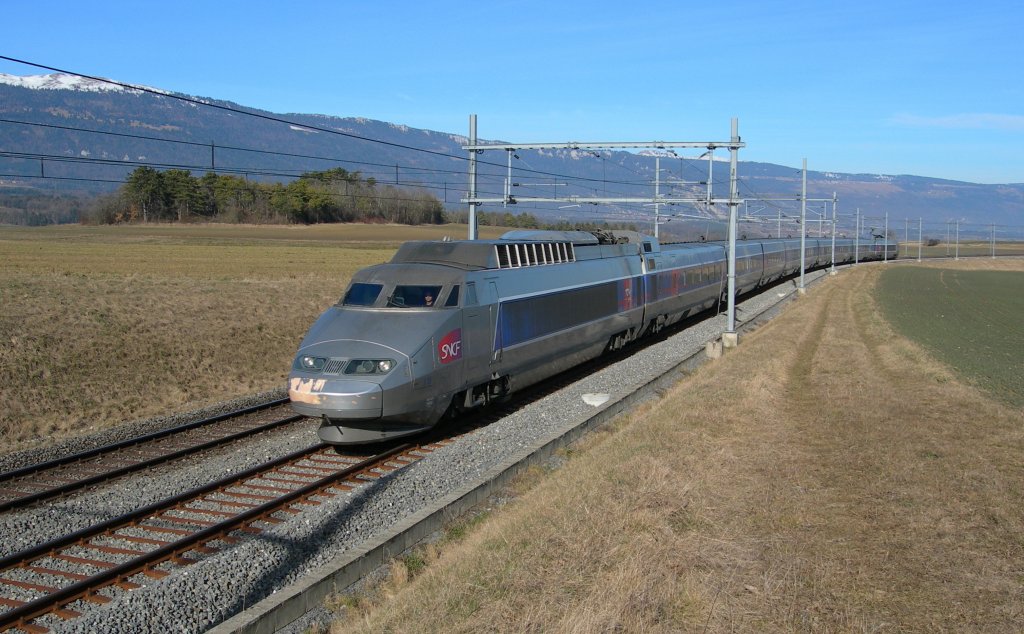 TGV Lyria on the way to Paris by Arnex. 
28.01.2008
