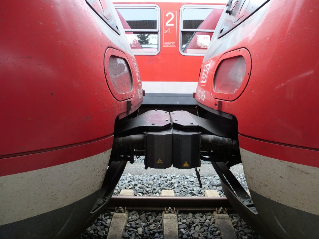 The coupling between two trains of the BR 612, Nuremberg main station on June 23th 2013.
