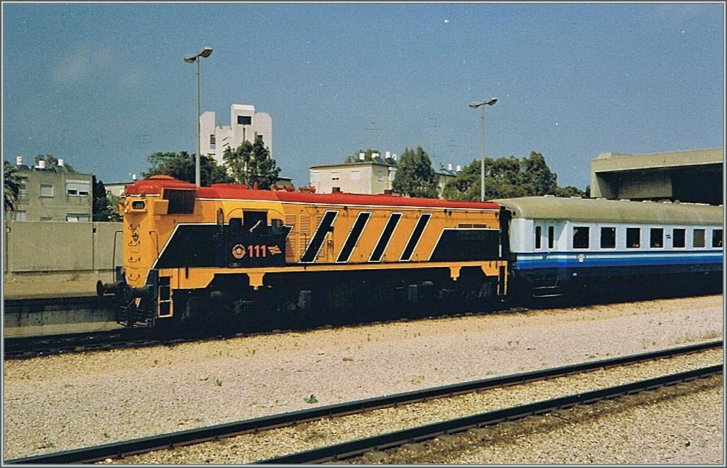 The IR N 111 in Haifa. 
1992/scanned analog photo