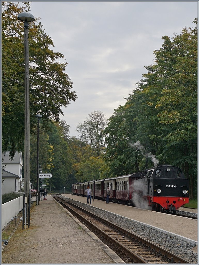 The Molli 99 2321-0 in Heiligendamm.
28.09.2017