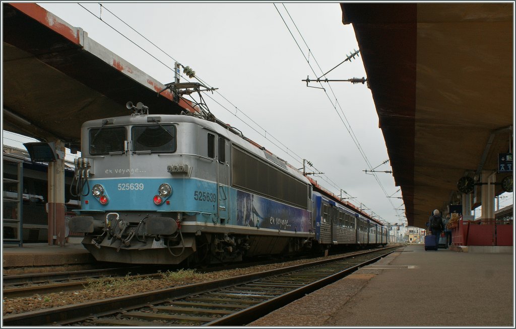 The SNCF BB 25 639 in Belfort.
22.05.2012 