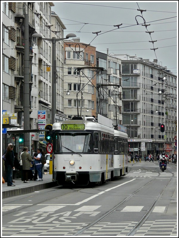Tram N 7155 is arriving at the stop Antwerpen Centraal on September 13th, 2008.