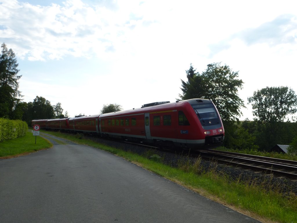 Two VT 612 are driving between Seulbitz and Frbau on July 26th 2013.