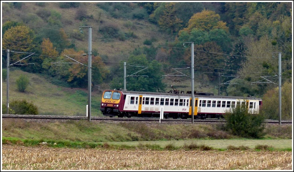 Z 2005 is running near Pettingen on October 17th, 2011.
