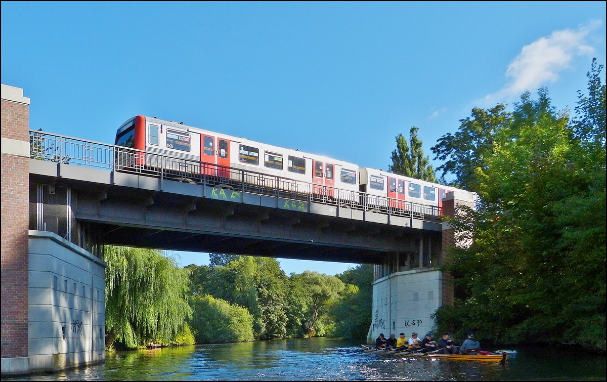 . A train of the Hamburger Hochbahn on the U 3 is crossing the Alster between the stations Sierichstrae and Kellinghusenstrae in Hamburg on September 19th, 2013.