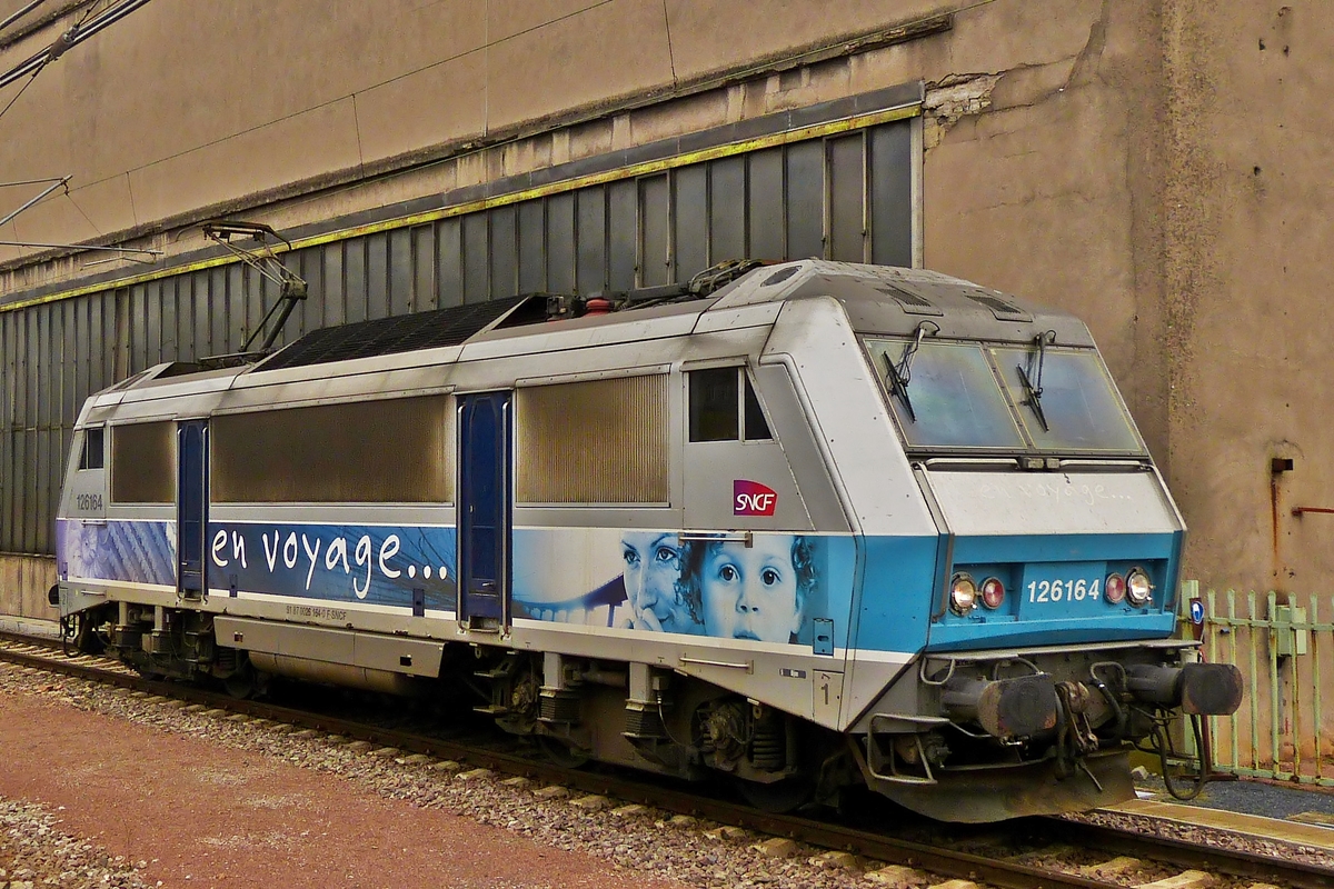 . BB 26164 (91 87 0026 164-0 F-SNCF) photographed in Luxembourg City on October 31st, 2014.