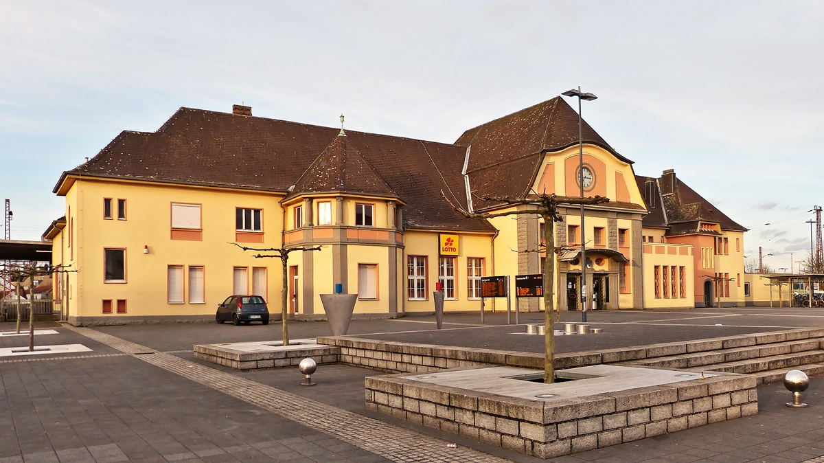 . The main station of Saarlouis taken on April 2nd, 2015.