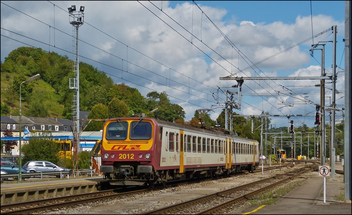 . Z 2012 is leaving the station of Ettelbrck on September 9th, 2013.