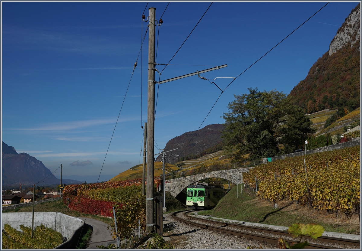 A ASD local train on the way to Les Diablerets by Aigle.
28.10.2016 