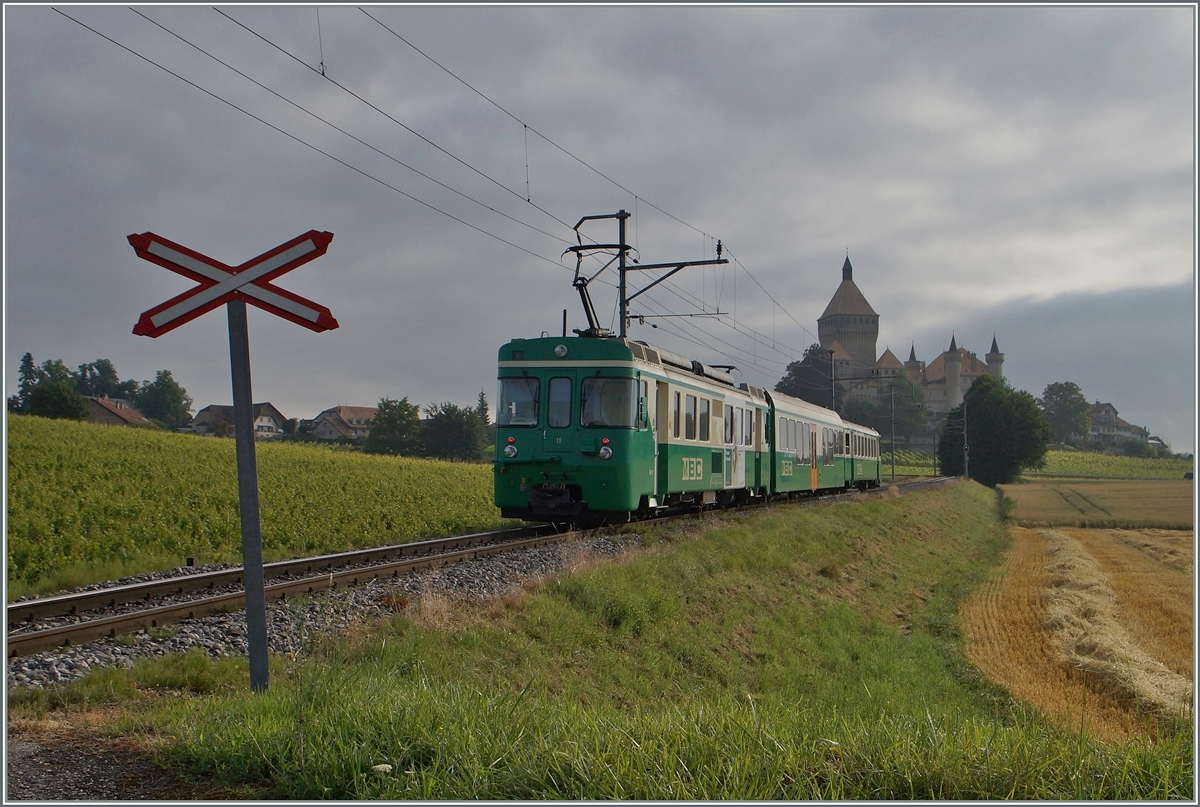 A BAM Be 4/4 with its shuttle train is at Vufflens le Château on the way to Biere.
The castle that gives the place its name can be admired in all its splendor in the background.

July 3, 2014