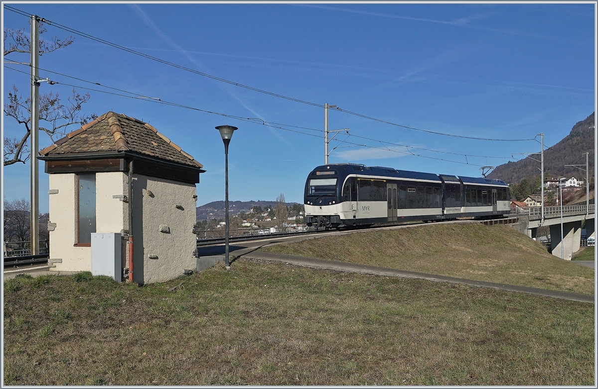 A CEV MVR ABeh 2/6 is arriving at Chatelard VD.

16.01.2019