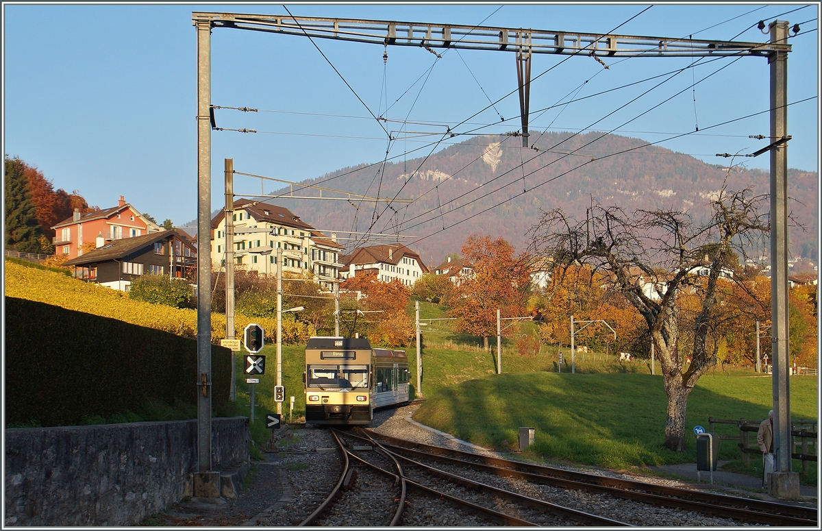 A CEV MVR GTW Be 2/6 7003  Blonay  in St Légier Gare.
02.11.2016