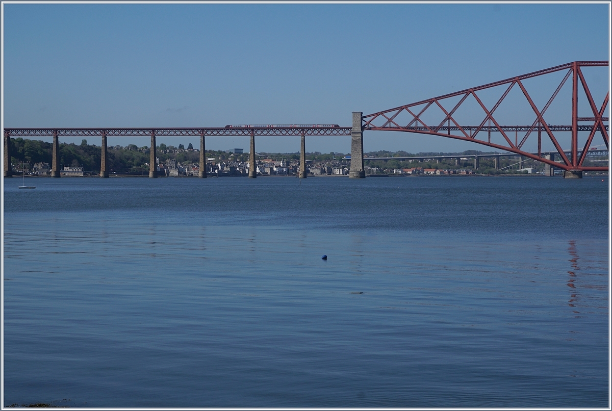 A Country Cross Class 220 / 221 Service on the Forth Bridge.
03.05.2017