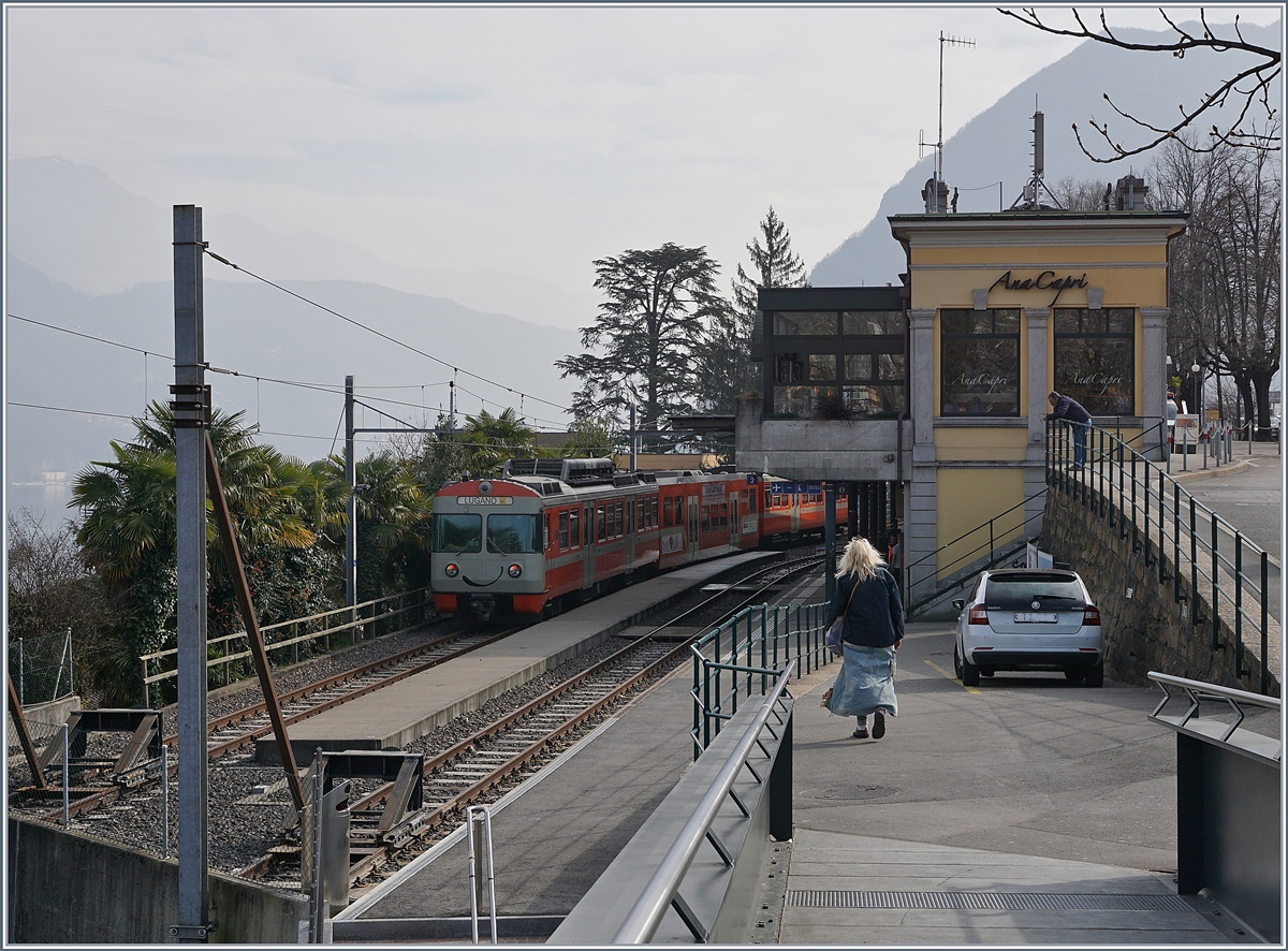 A FLP Train is leaving Lugano.
15.03.2017