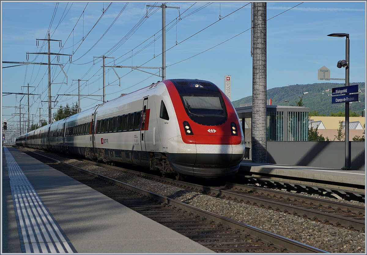 A ICN service to St Gallen by Biel Bözingerfeld.
16.05.2017 