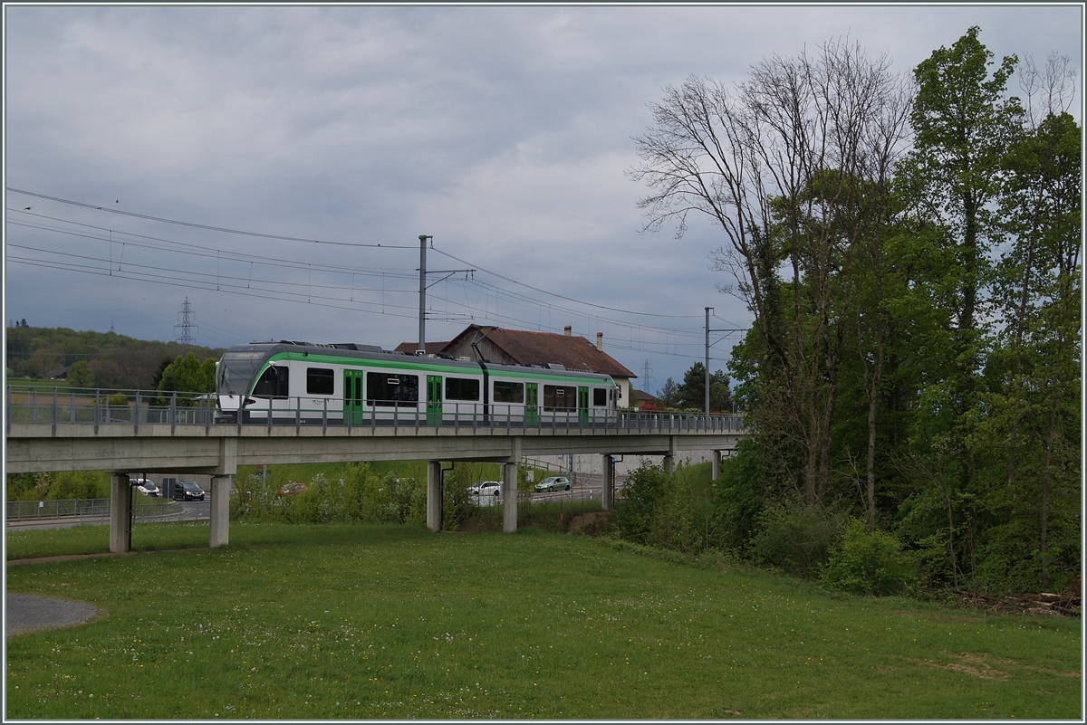 A LEB local train by Chesaux. 25.04.2014