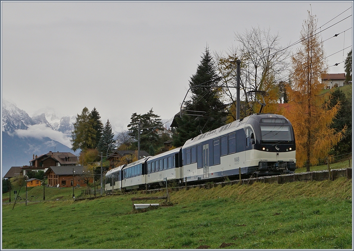 A MOB  Alpina  Train on the way to Montreux by Les Avants.
11.11.2017