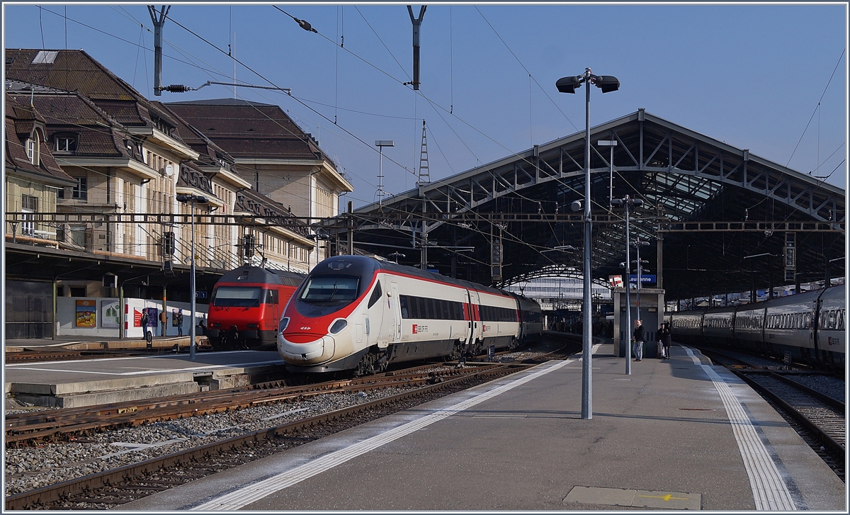A SBB ETR 610 (RABe 503) on the way to Milano in Lausanne.
09.02.2018
