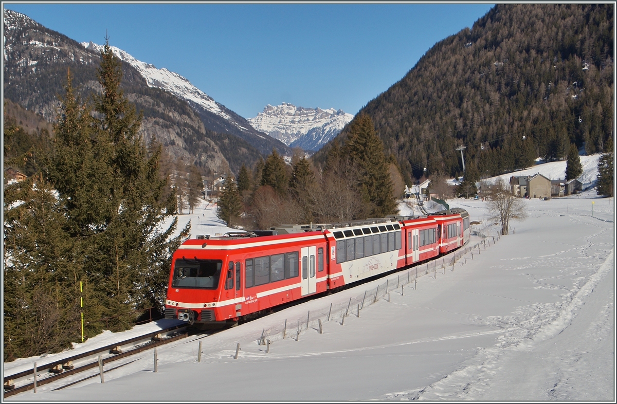 A SNCF TER on the way to Chamonix near Vallorcine.
20.02.2015