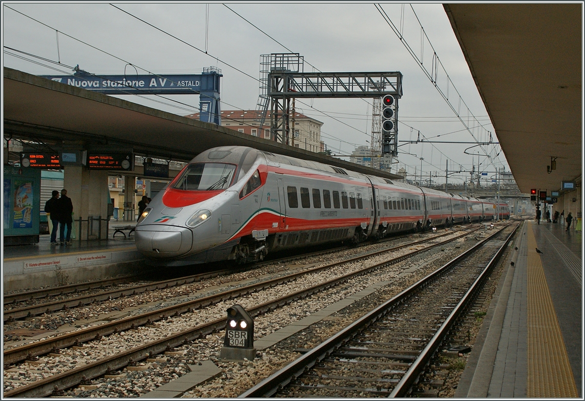A Trenitalia ETR 600 on the way to Venezia Santa Lucia.16.11.2013