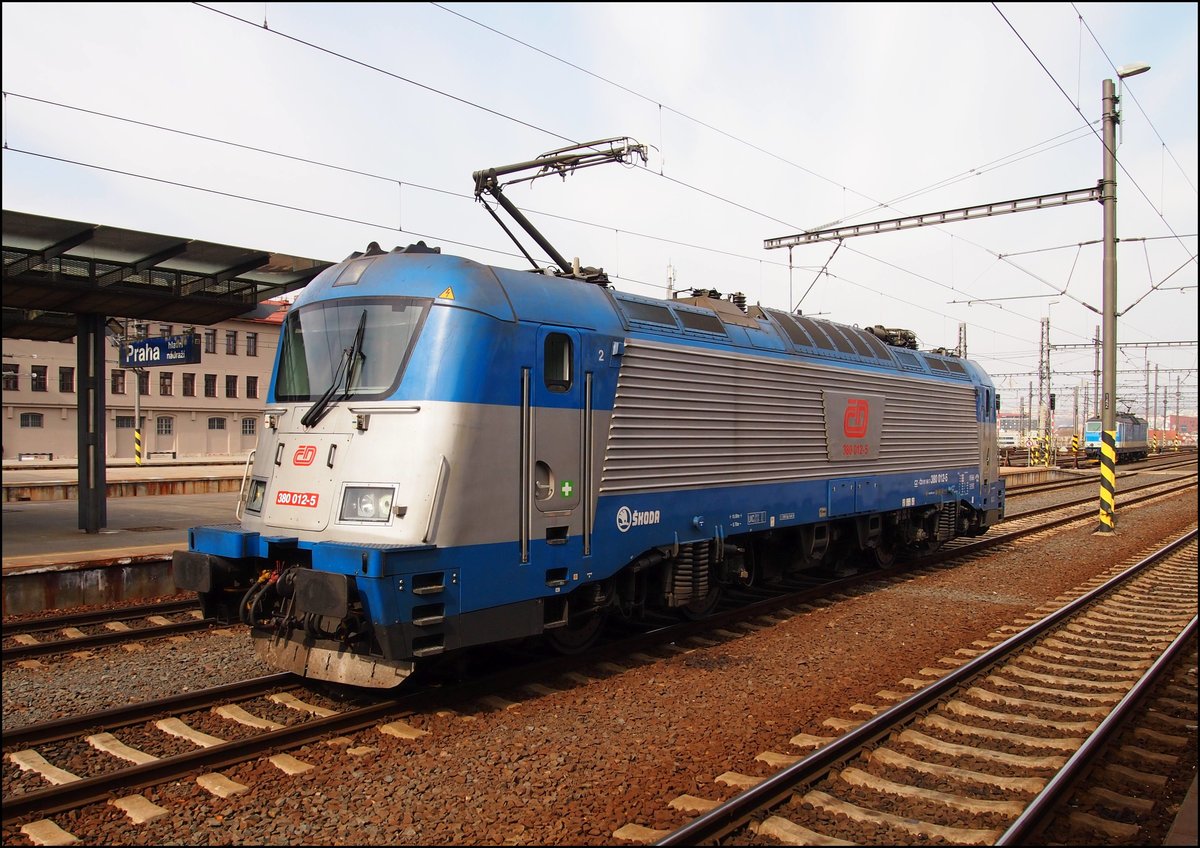 CD 380 012-5 in Prague Main Railway Station on 13. 3. 2017.
