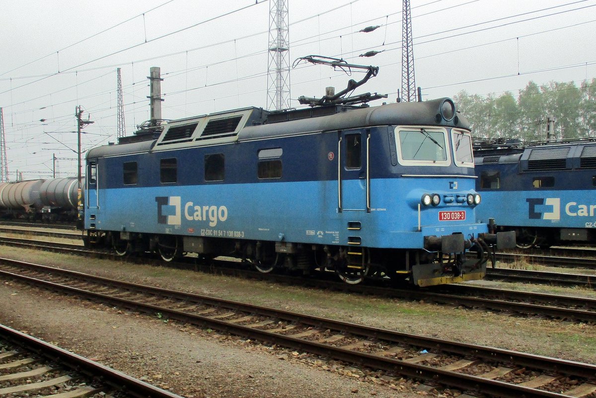 CD Cargo 130 038 runs round at Ceska Trebova on 24 September 2017.