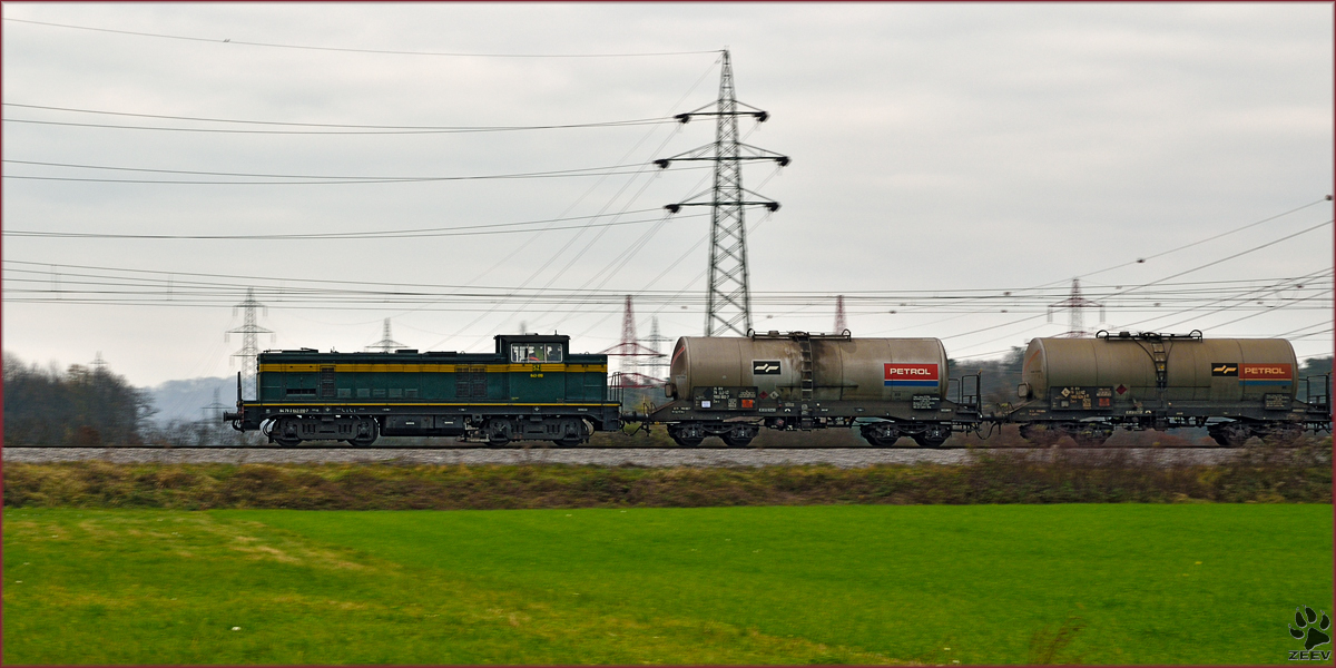Diesel loc 643-010 pull freight train through Bohova on the way to Tezno yard. /21.11.2014