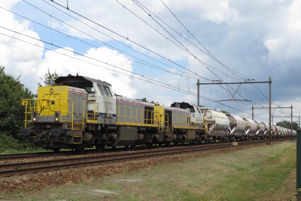 Diverted Dolime train with 7772 at the reins passes through Wijchen on 1 August 2020.