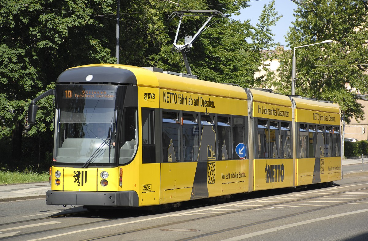 DVB 2604 in Friedrichstraße, Dresden.

Date: 7. June 2014.