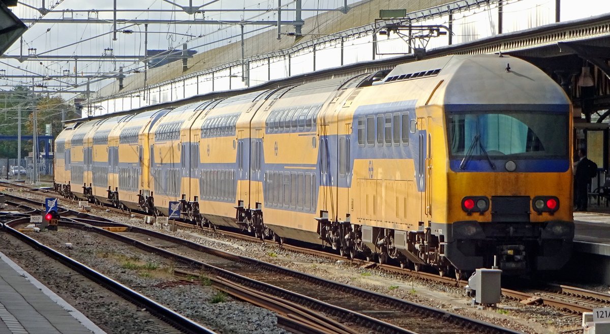 NS 7522 quits Nijmegen on 3 October 2019.
