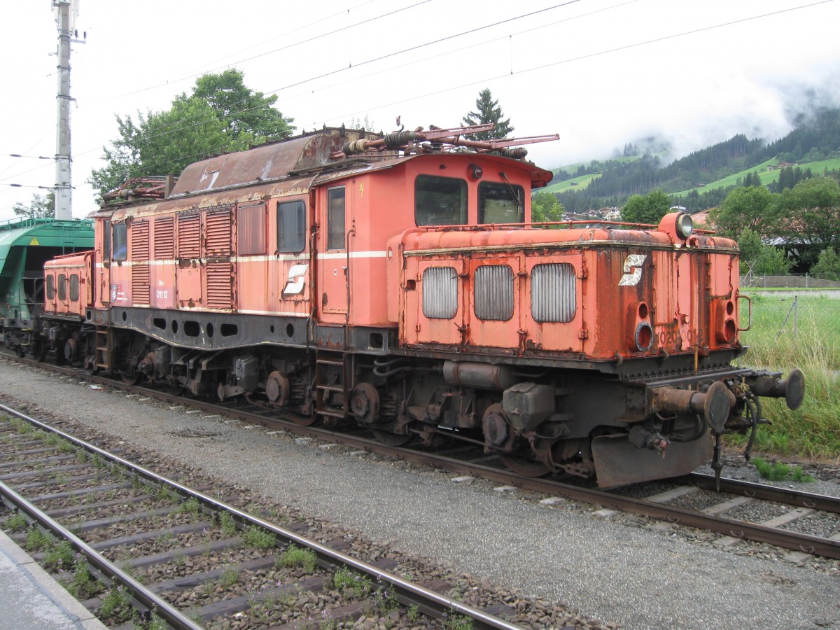 OBB 1020 001 at Kirchberg in Tirol, August 2012.