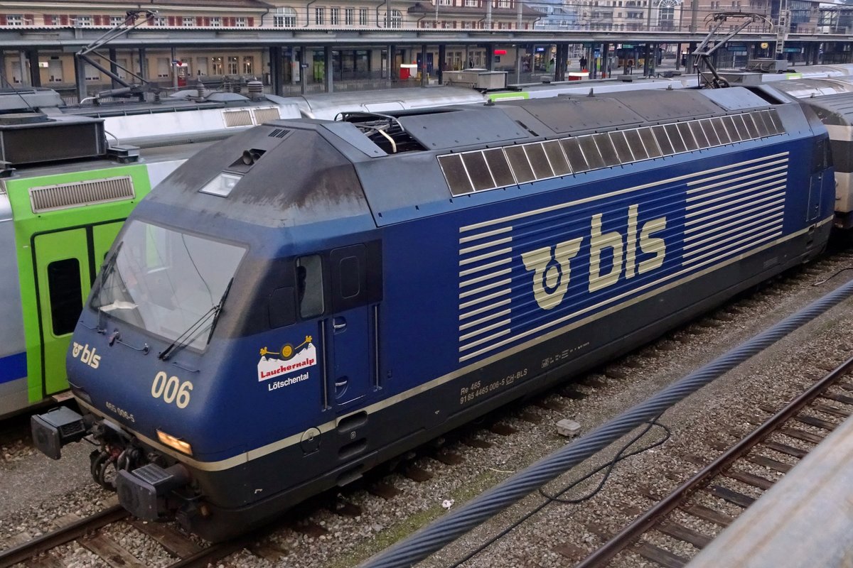 On 2 January 2020, BLS 465 006 is stabled at Spiez.